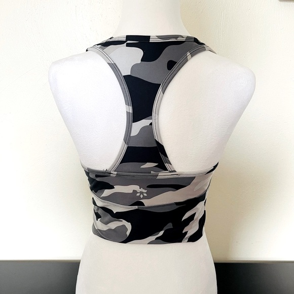 •Nine West• Active Camo Racerback Top - Picture 2 of 4